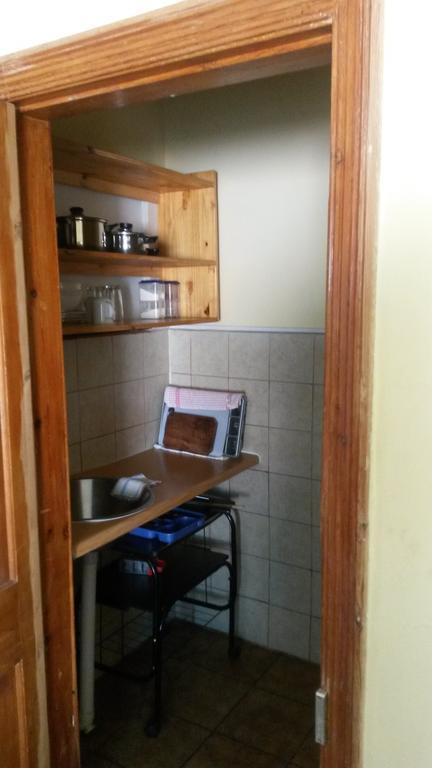 Boer En Brit Self Catering Accommodation Guesthouse Ледісміт Екстер'єр фото